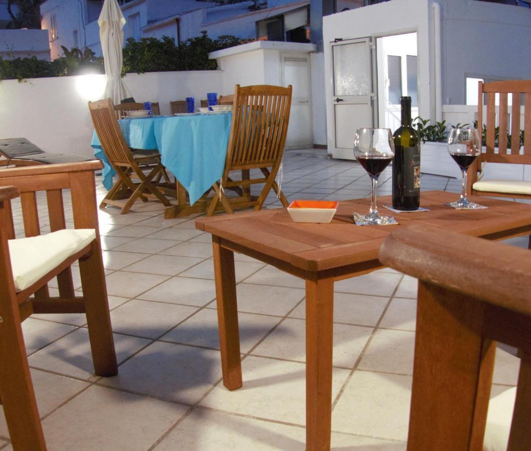 Near The Port Apartment Cala Gonone Exterior photo
