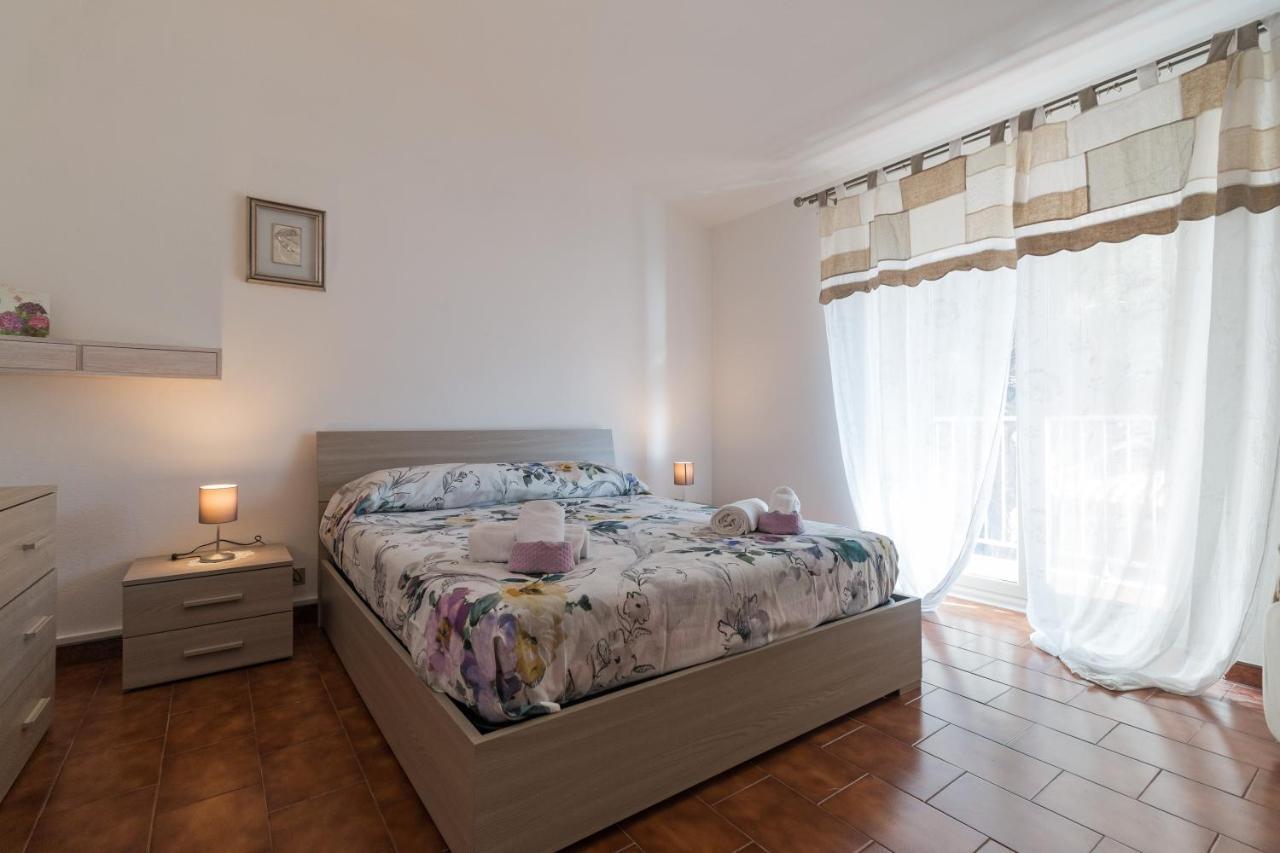 Near The Port Apartment Cala Gonone Exterior photo